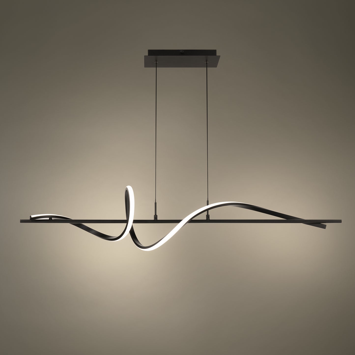 43" Corkscrew Pendant 4CCT