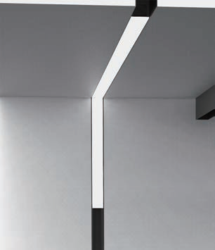 Trimless Recessed Vertical Corner